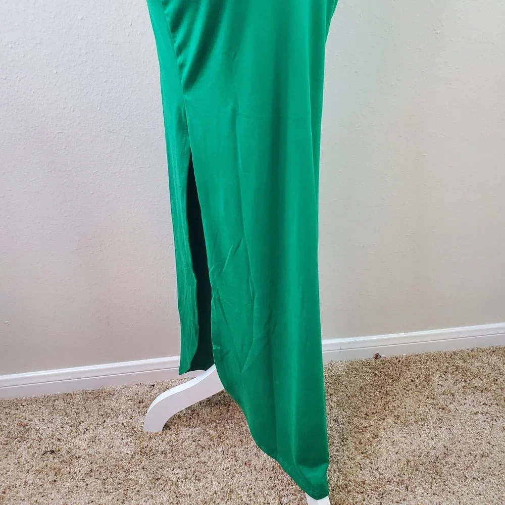 Absolutely Love It Green Short Sleeve Body Con Dress - Picture 4 of 10